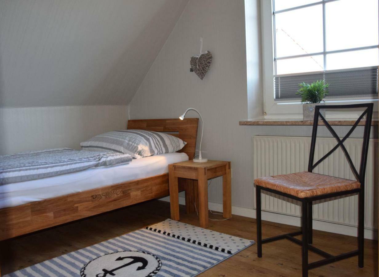Haus Amrum 21 Busum Exterior photo